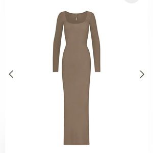 SKIMS Dress Soft Lounge Dress, OXIDE Color,  Long sleeve size M